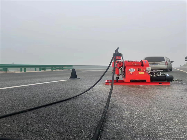 潢川马路路基路面开裂下沉注浆加固灌浆